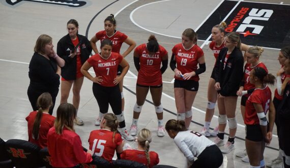 Thumbnail for Nicholls volleyball team hangs with SLC frontrunner Islanders but falls in three sets