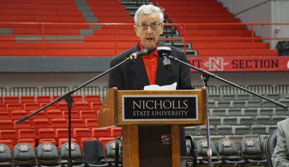 Thumbnail for Throngs of well-wishers show up to honor former Nicholls coach, athletic director Landry