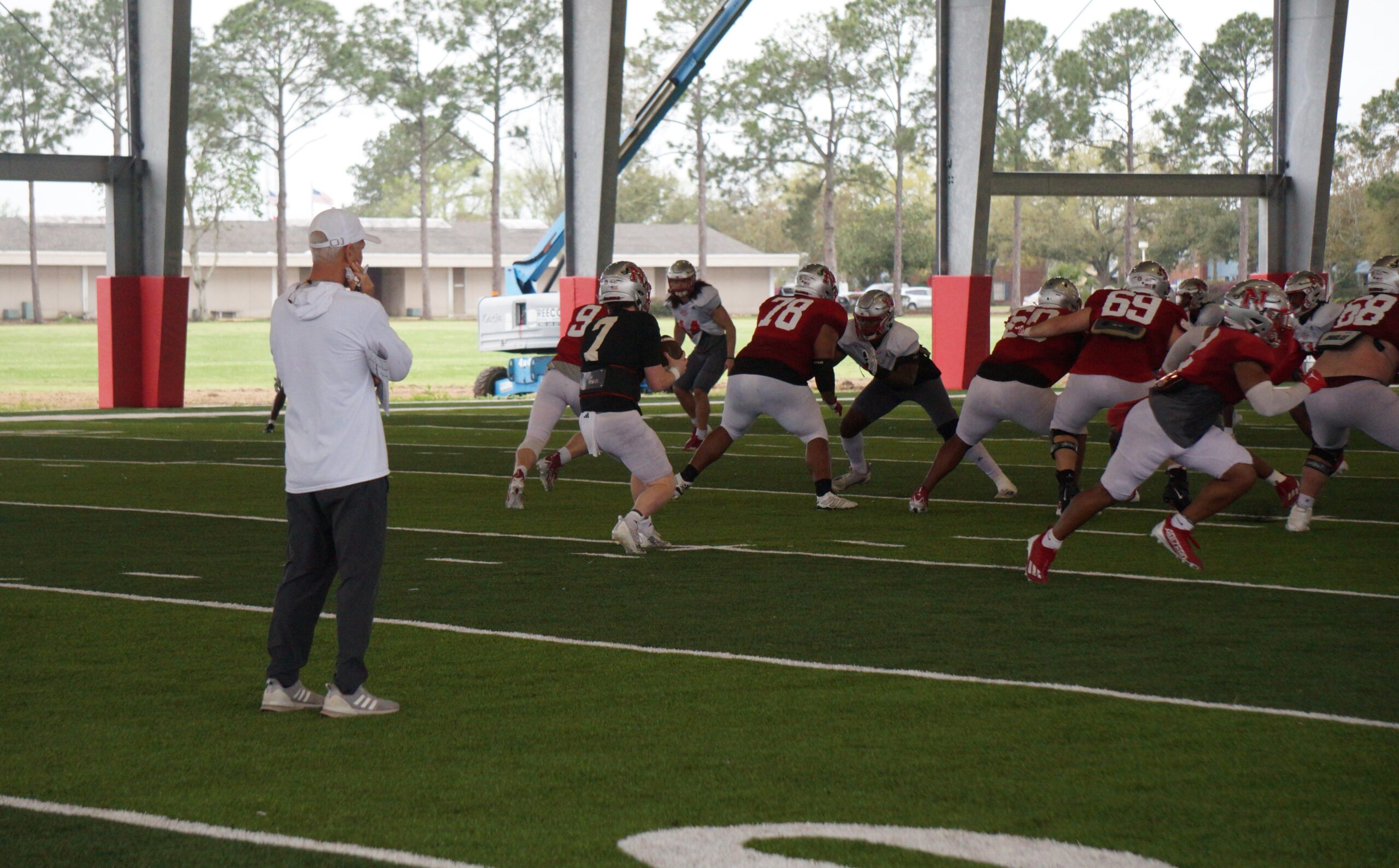 Thumbnail for Veterans bring continuity to spring practice but there is a learning curve for Colonels